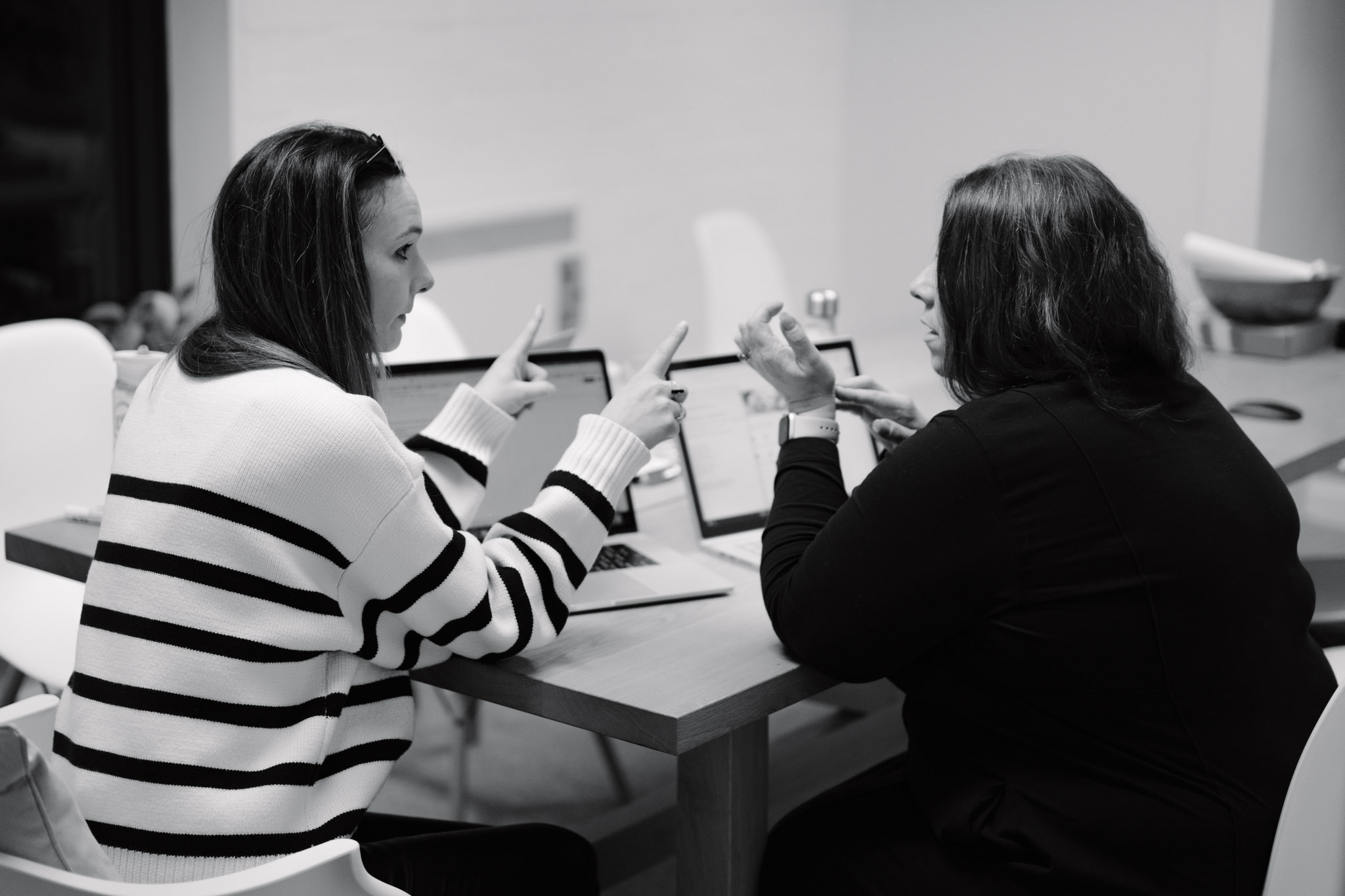 Host Jeannie McGillivray interviewing for Change Maker Mindset podcast